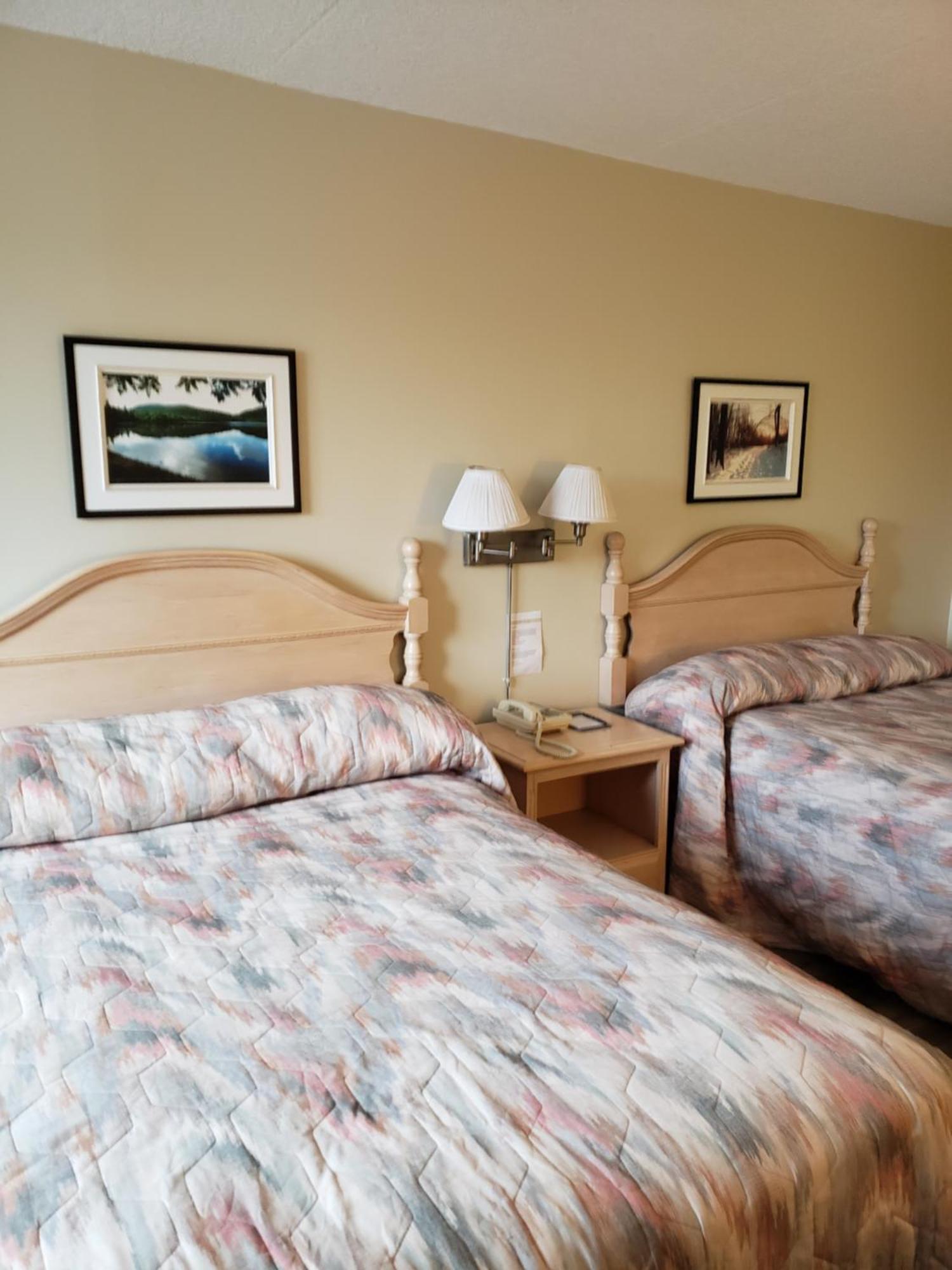 Motel Le Transit Mont-Saint-Hilaire Extérieur photo